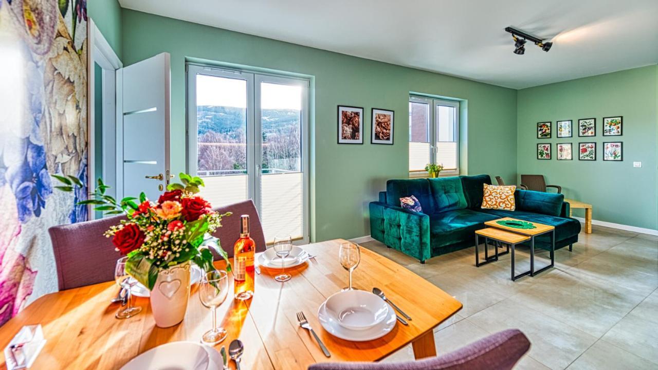Apartament Kwiatowy - 5D Apartamenty Świeradów-Zdrój 외부 사진
